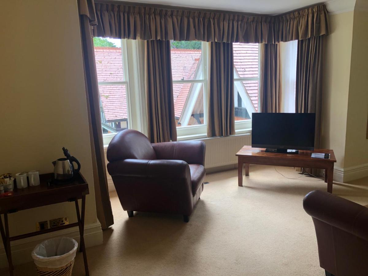 The Dower House Hotel Woodhall Spa Buitenkant foto